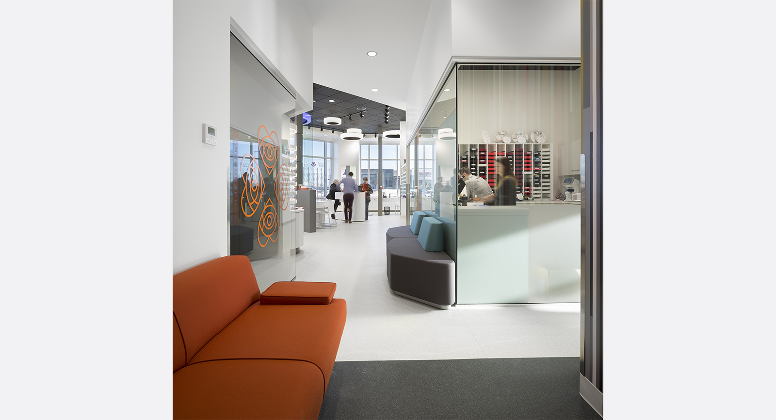 Eye Am clinic & shop-3