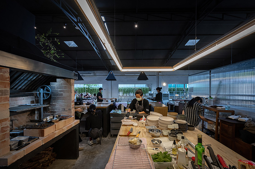 “给我庇护所”商业区改造丨泰国清迈丨Housescape Design Lab-63