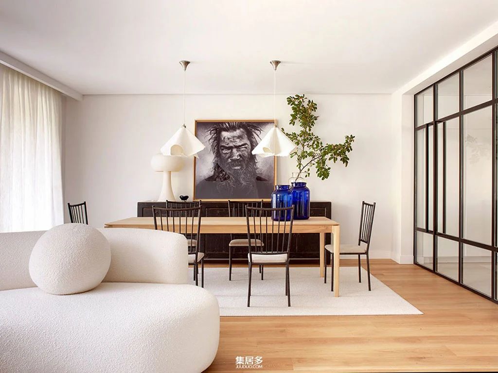 马德里郊区过时联排别墅的完美翻新-7