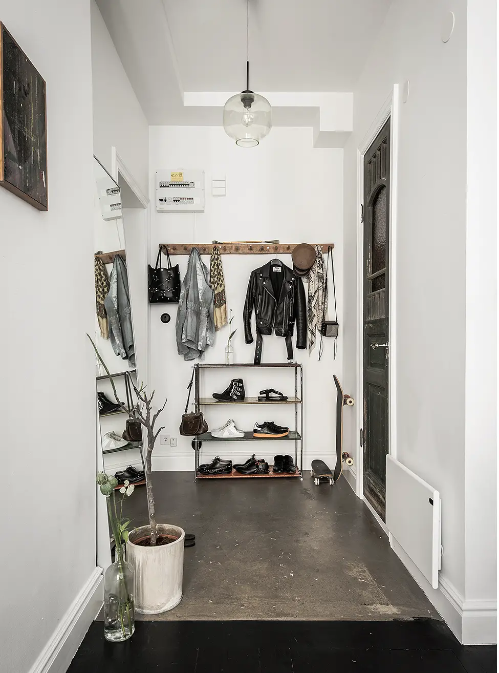 瑞典古典公寓，高挑天花演绎空间魅力-13