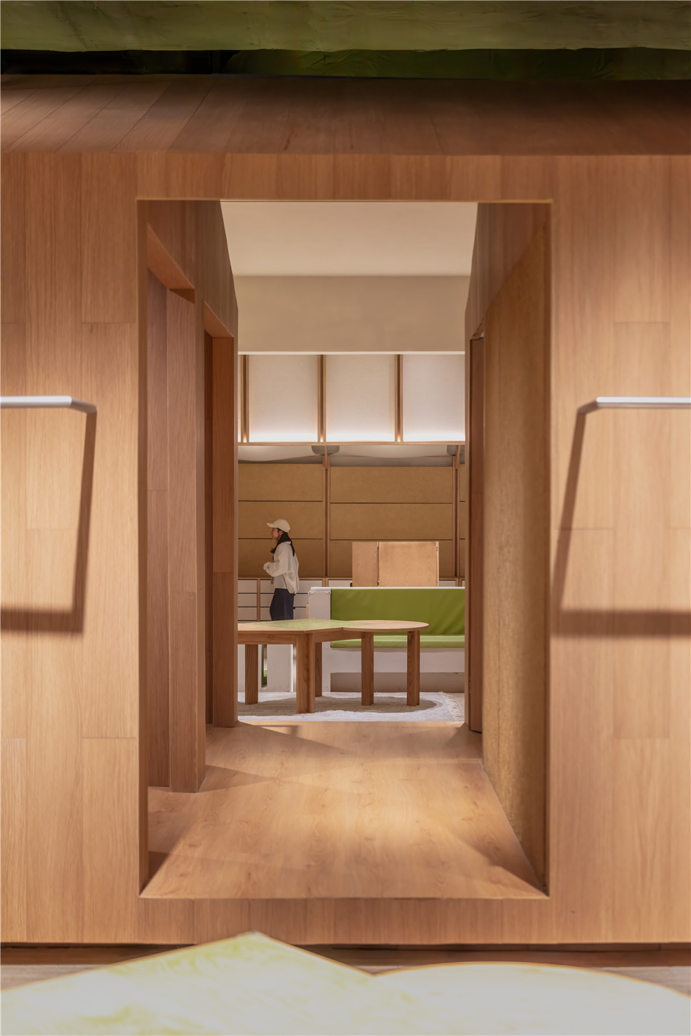 「具象」服装品牌概念店丨中国杭州丨木月建筑设计事务所-0