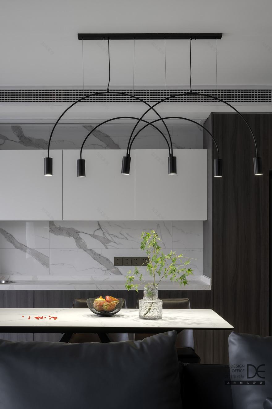 163㎡跃层现代风,三口之家理想生活丨DE 设计师事务所-44