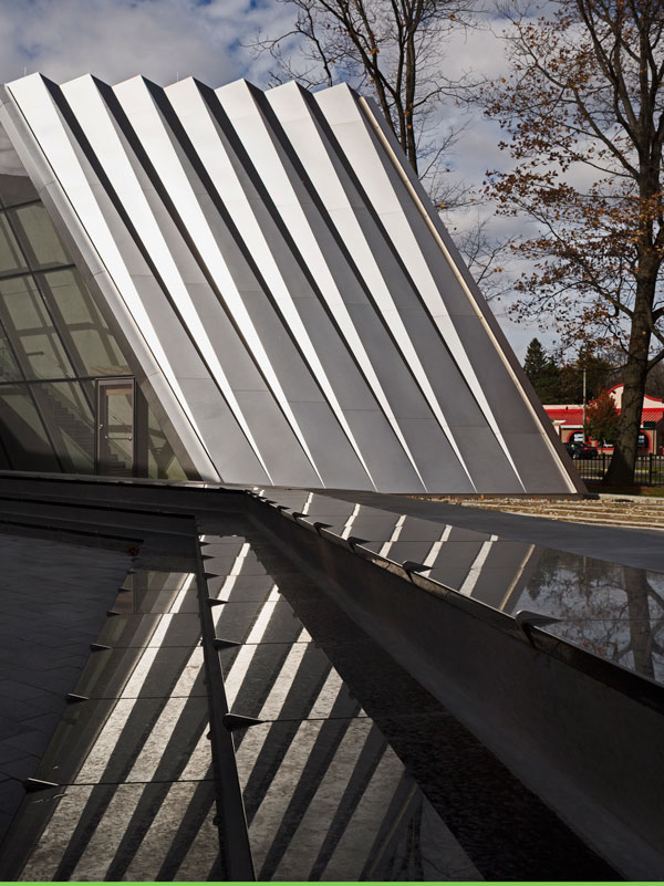 伊利和伊迪丝·布罗德现代艺术博物馆丨美国密歇根丨扎哈·哈迪德建筑事务所-9