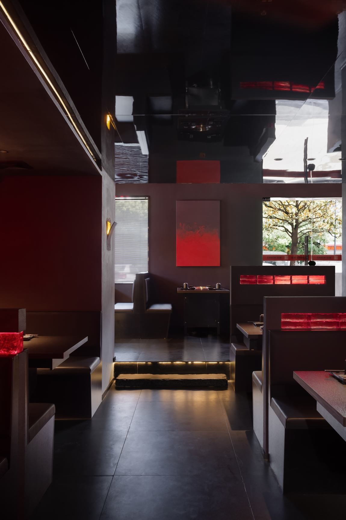 焱喜·和牛烧肉丨中国连云港丨点度空间设计-21