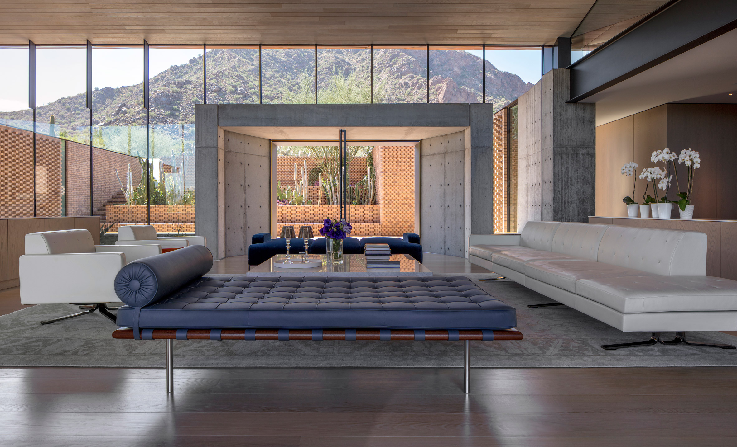 A-I-R creates oasis around central living spaces at Arizona desert house-12