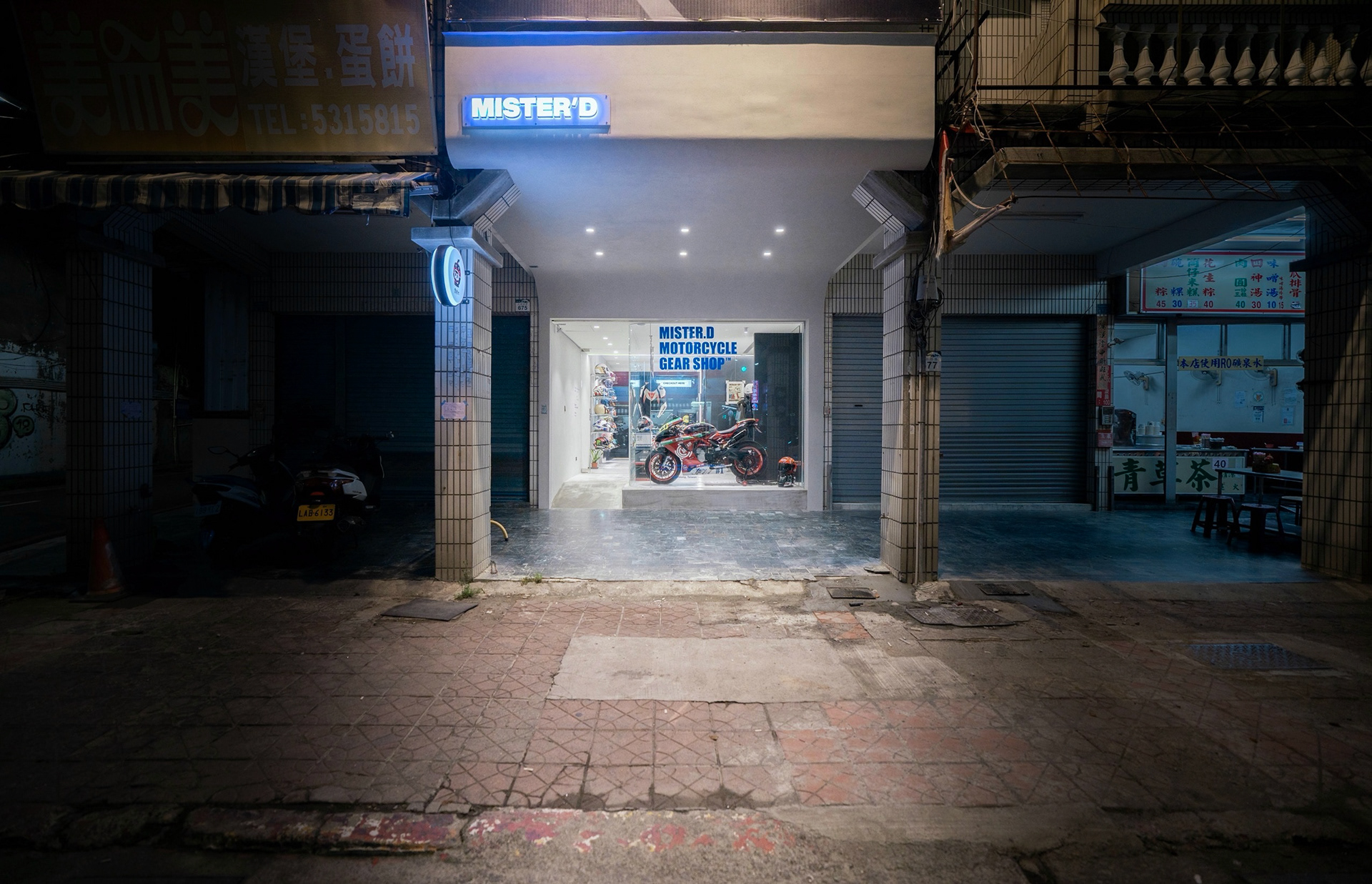 米斯特·D摩托车装备店丨中国高雄-6