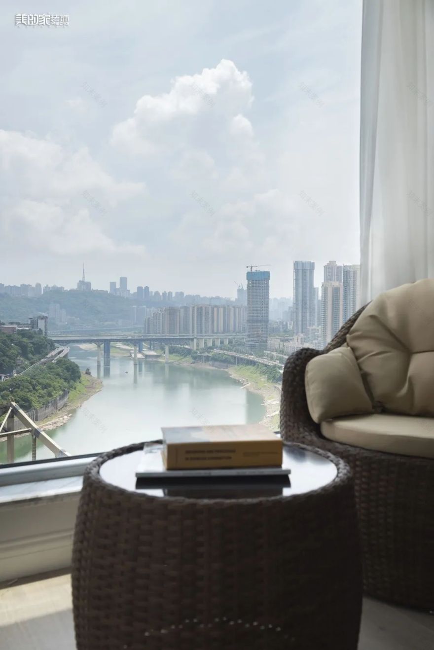 春森彼岸 260㎡现代轻奢风,演绎江景房的舒适与雅致-77