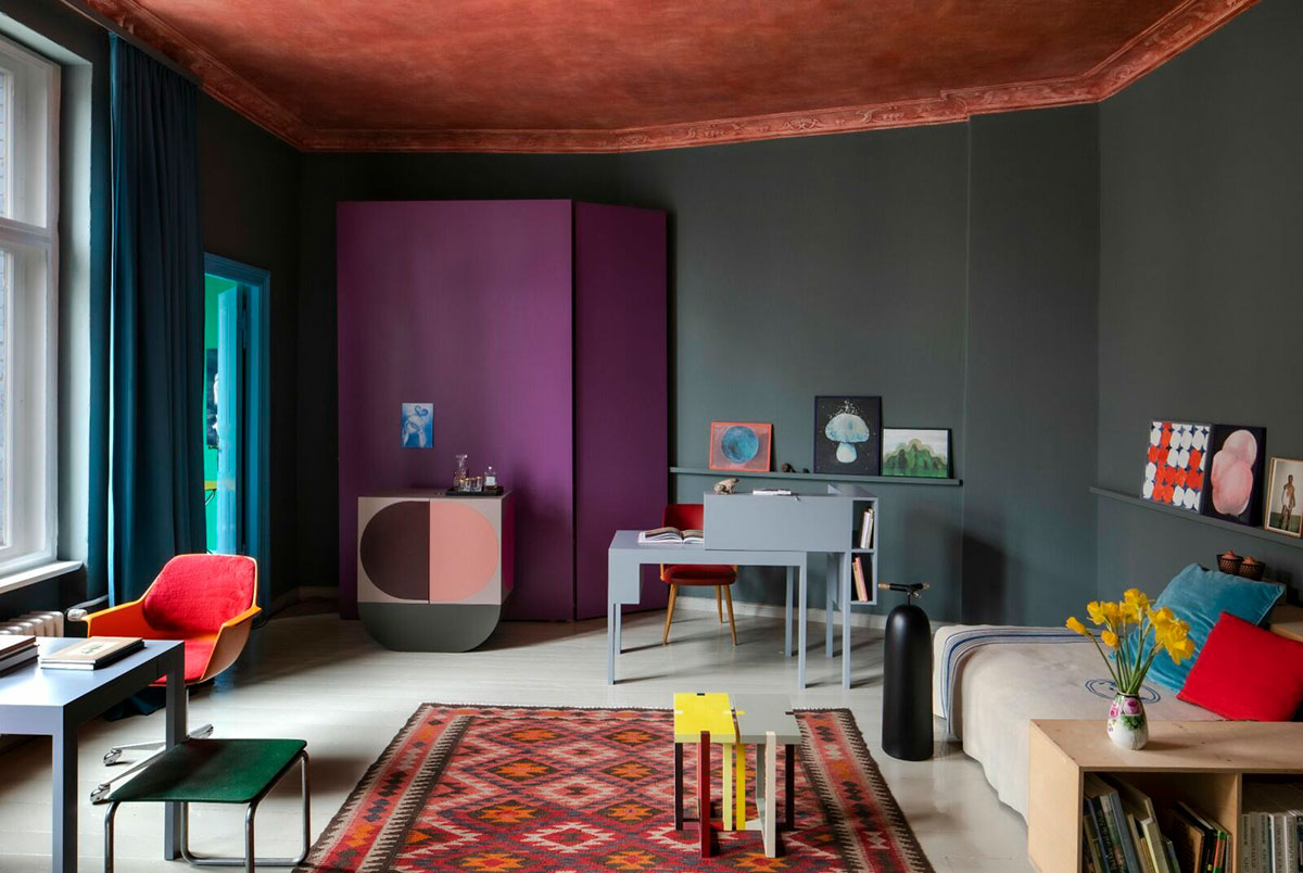 柏林家具设计师的炫彩之家-1