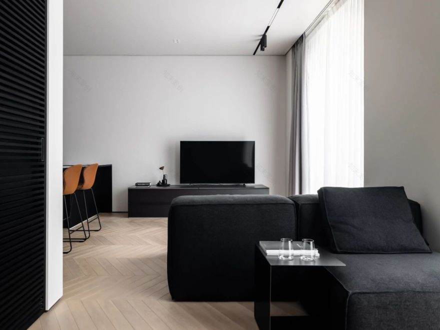 MOD·APART 黑白色调的都市简约丨俄罗斯莫斯科丨Ivan Kochev 及其工作室 ARCHJOINT-21