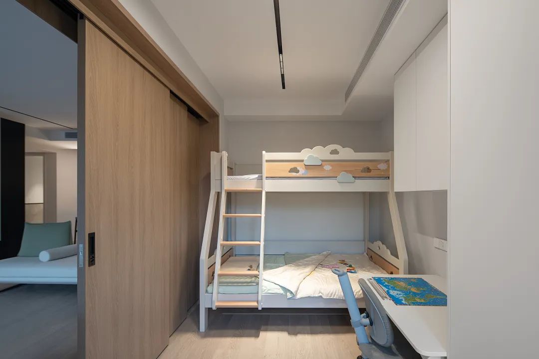 130㎡原木极简风，打造萌娃在家的互动亲子宅 | 云漫设计-45