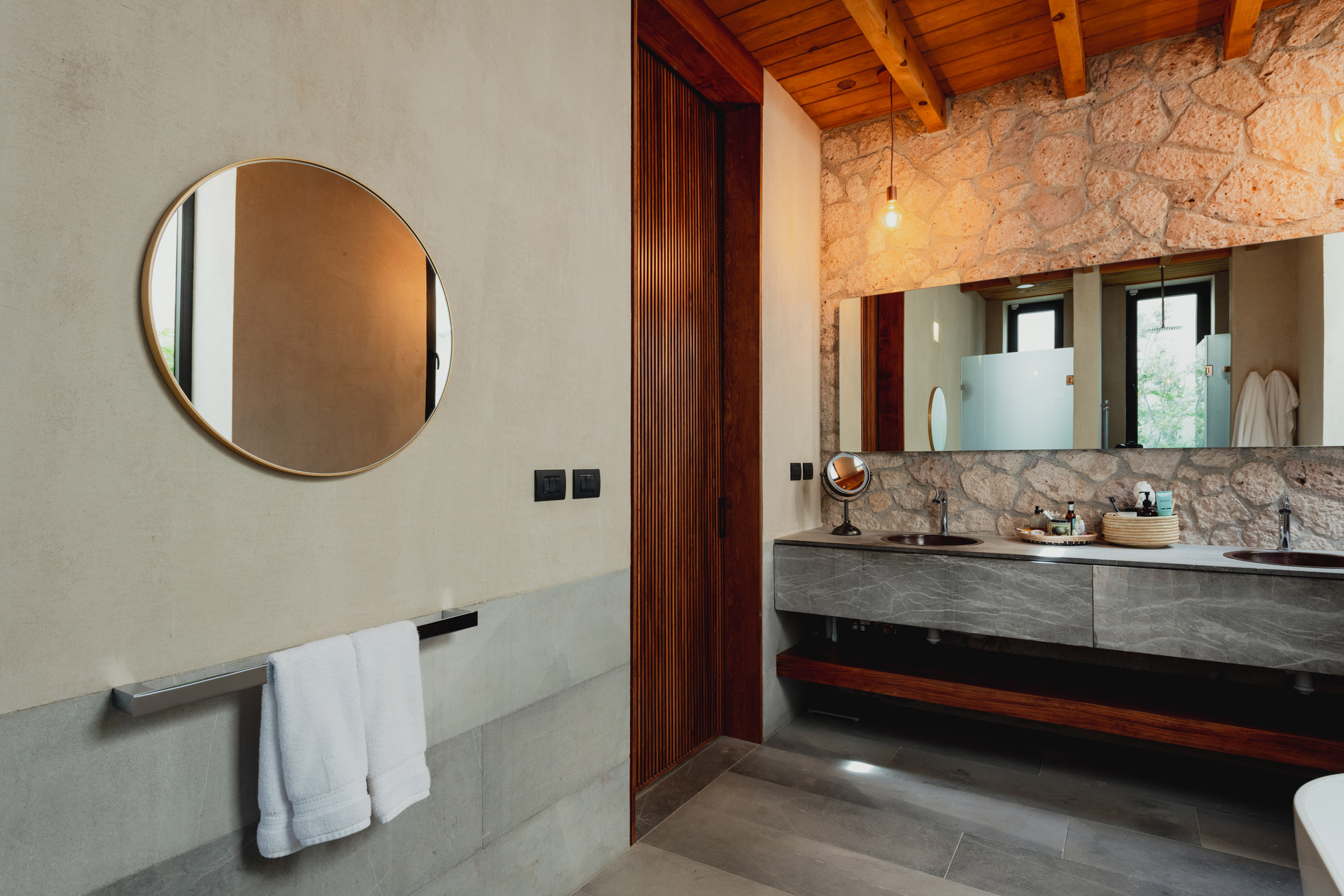 墨西哥 Evelop Arquitectura 打造绿意盎然的"花园之宅"-27