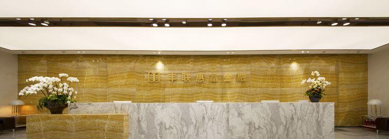 陆家嘴丰联惠富金融办公室——现代简约的金融空间-6