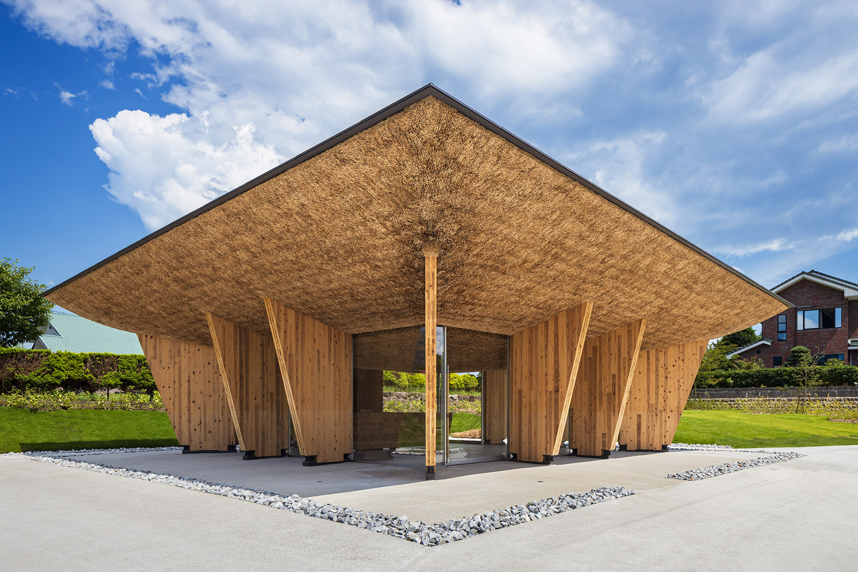 GREENable HIRUZEN 骑行中心和展亭丨日本丨隈研吾-11