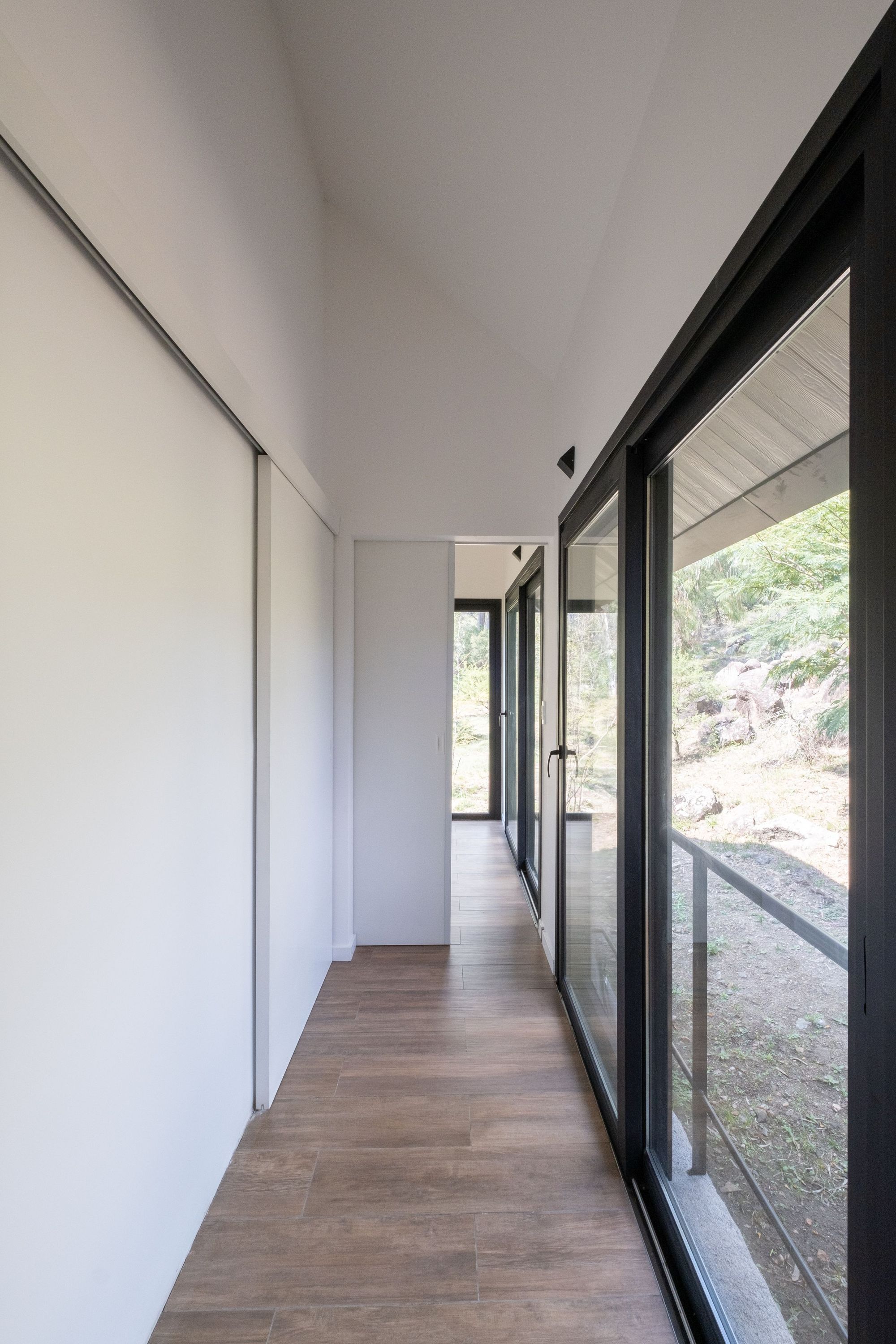 河边的房子丨阿根廷丨Martin Sabbatini-22