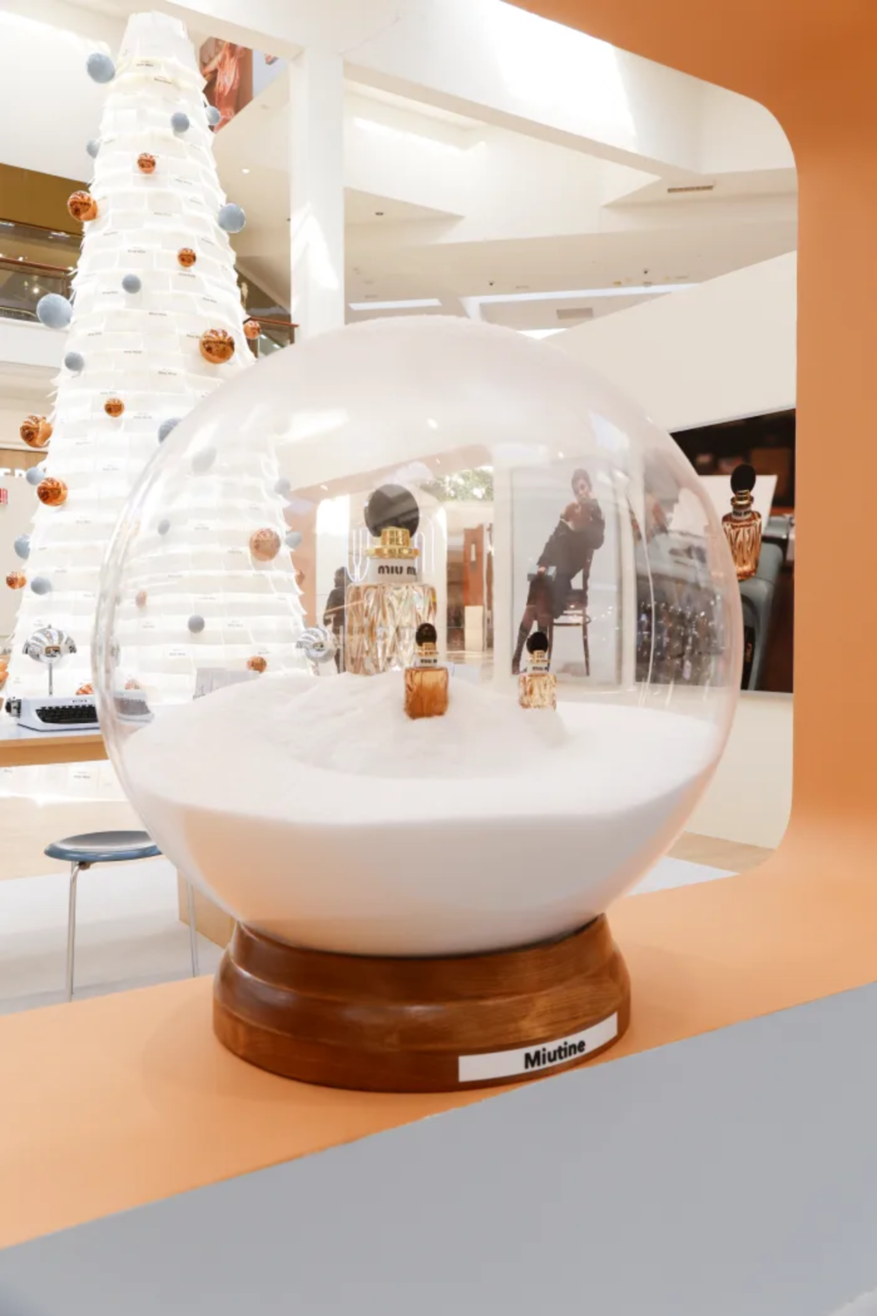 香奈儿“冬日星空”新年限定快闪丨中国北京丨法国艺术家Delphine Dénéréaz-50