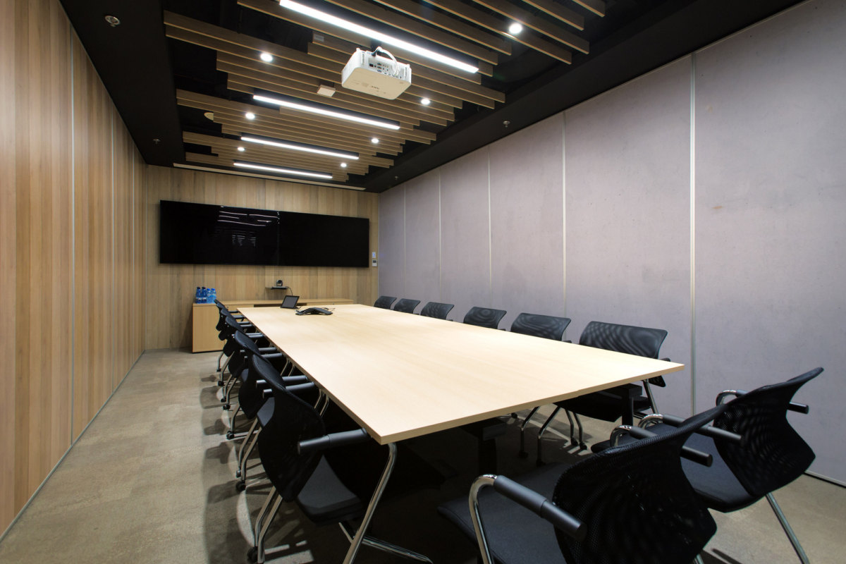 现代办公室设计-17