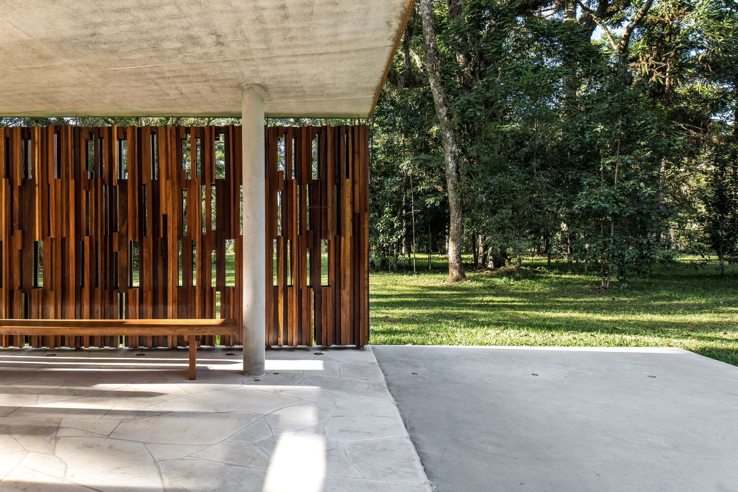 巴西玛丽亚卡塔琳娜教堂丨Canalli Arquitetura-19