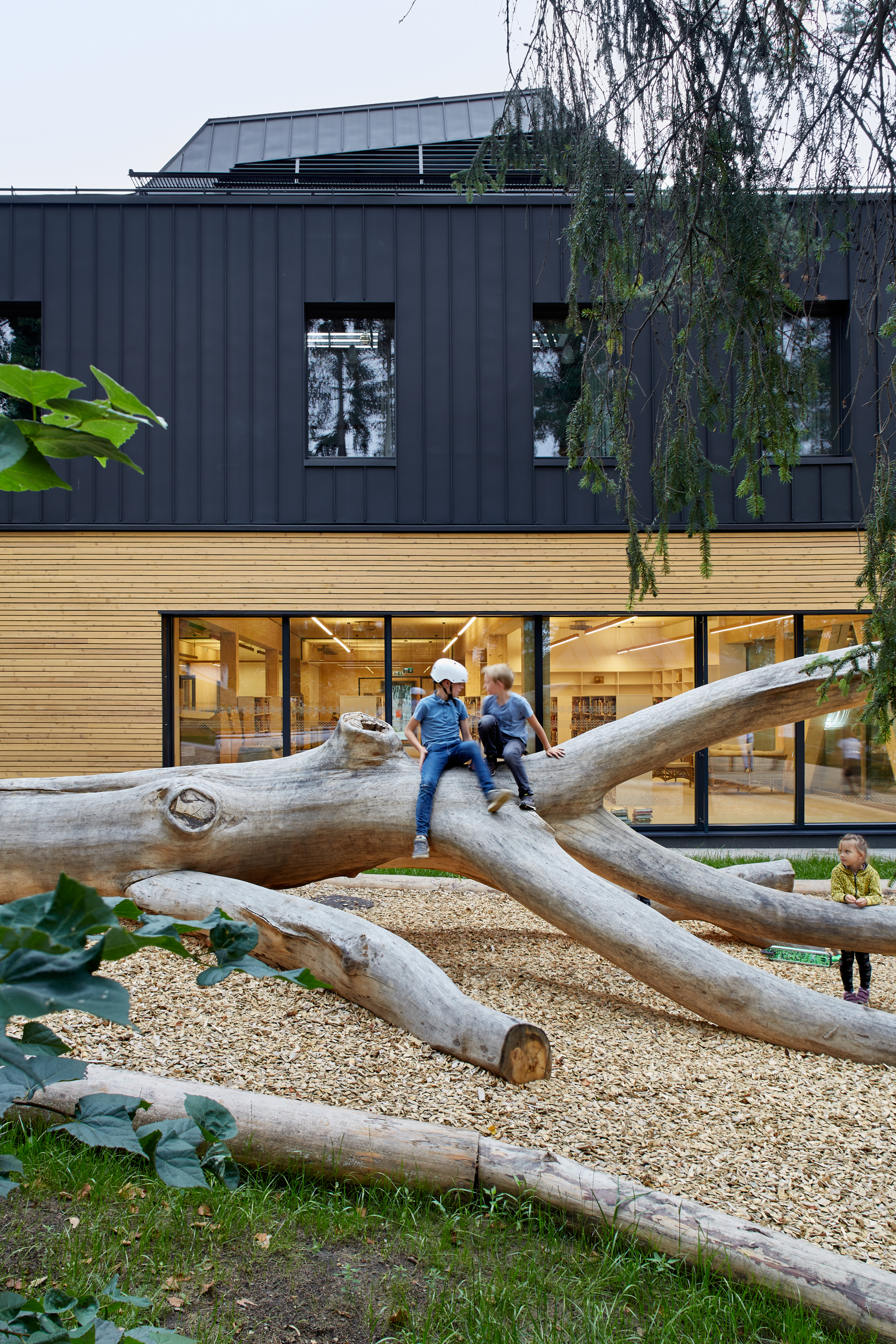 Ogre Central Library and Marriage Registry  / PBR Architects Bureau-35