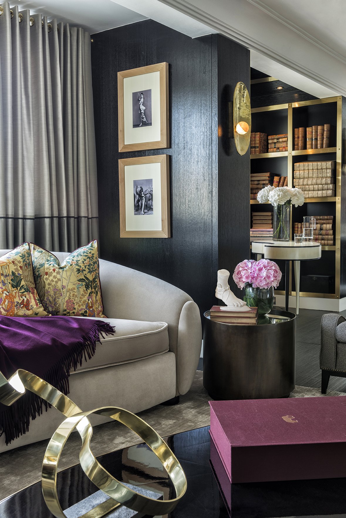 Holland Park Residence-4