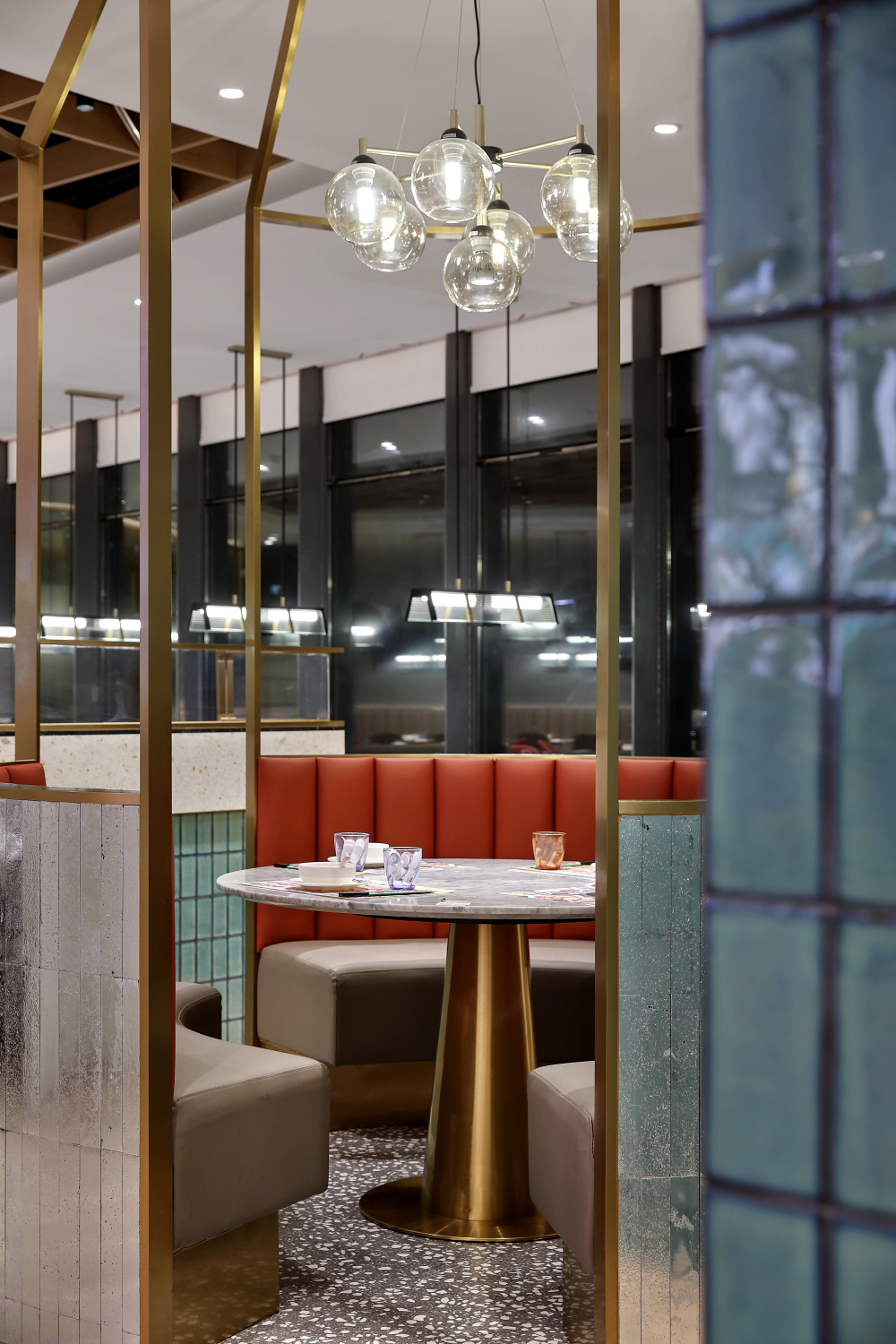 【艺鼎设计·顶峰】惠州打卡新坐标，就是这摩登港式茶餐厅！-36