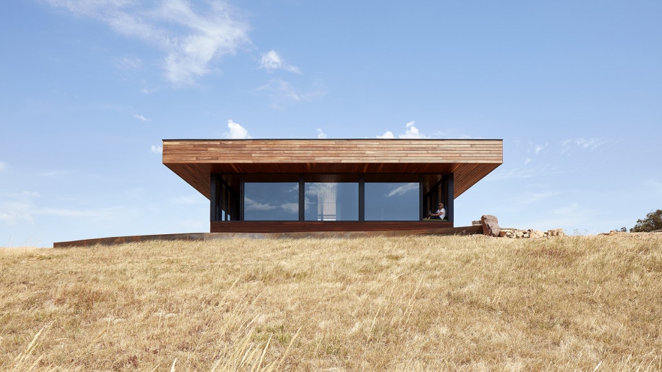 自然之宅 · 自给自足的澳大利亚极简庇护所-11