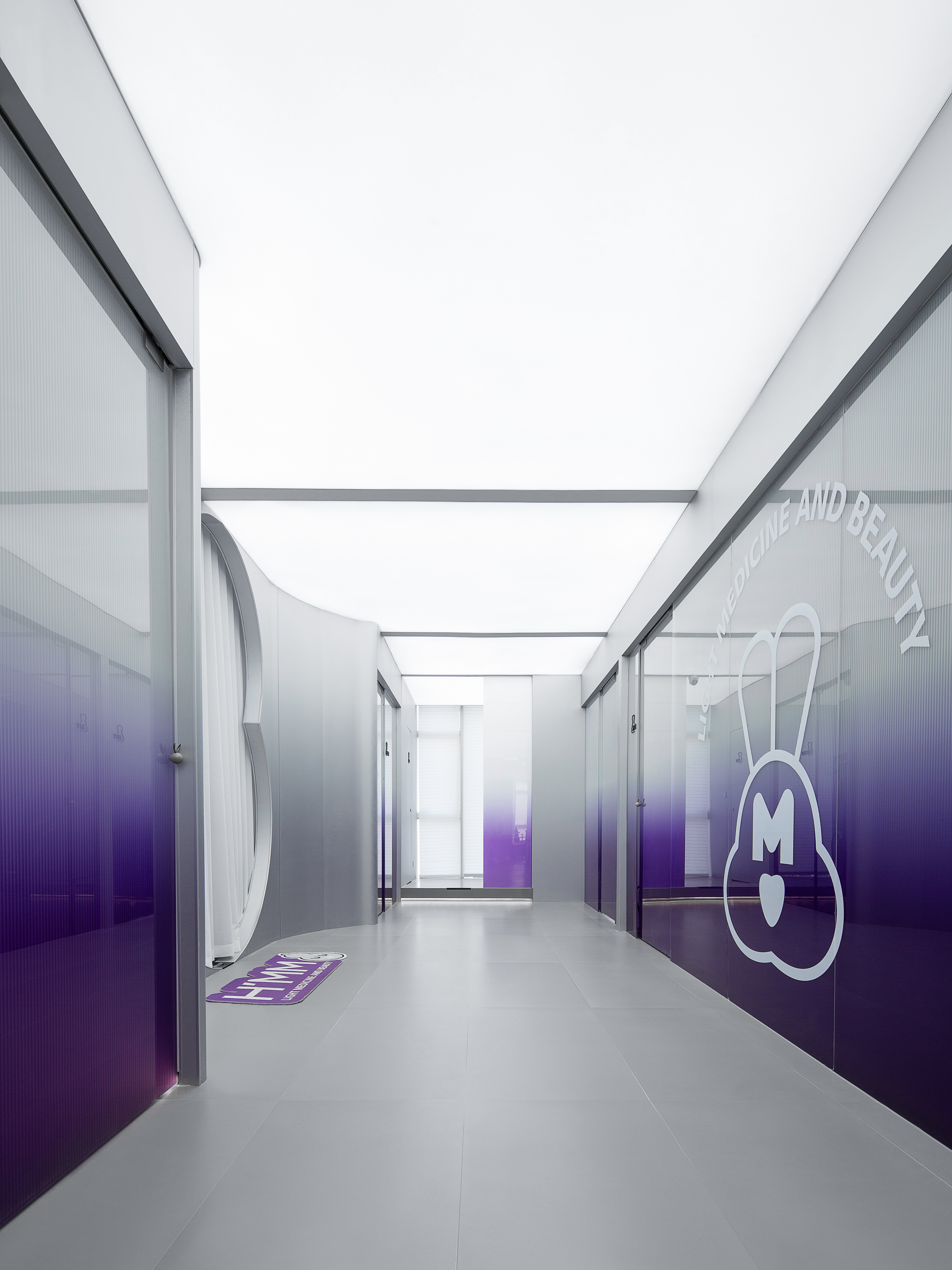 韩 MM 轻医美品牌全案设计丨中国西安丨OXD-3