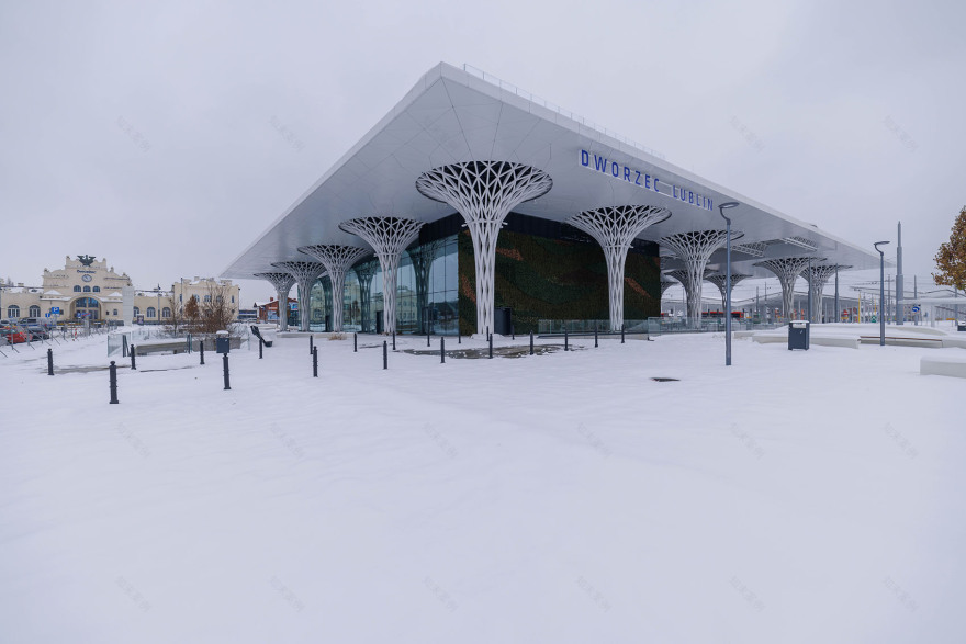 大都会火车站兼综合通讯中心丨波兰卢布林丨Tremend Studio-3