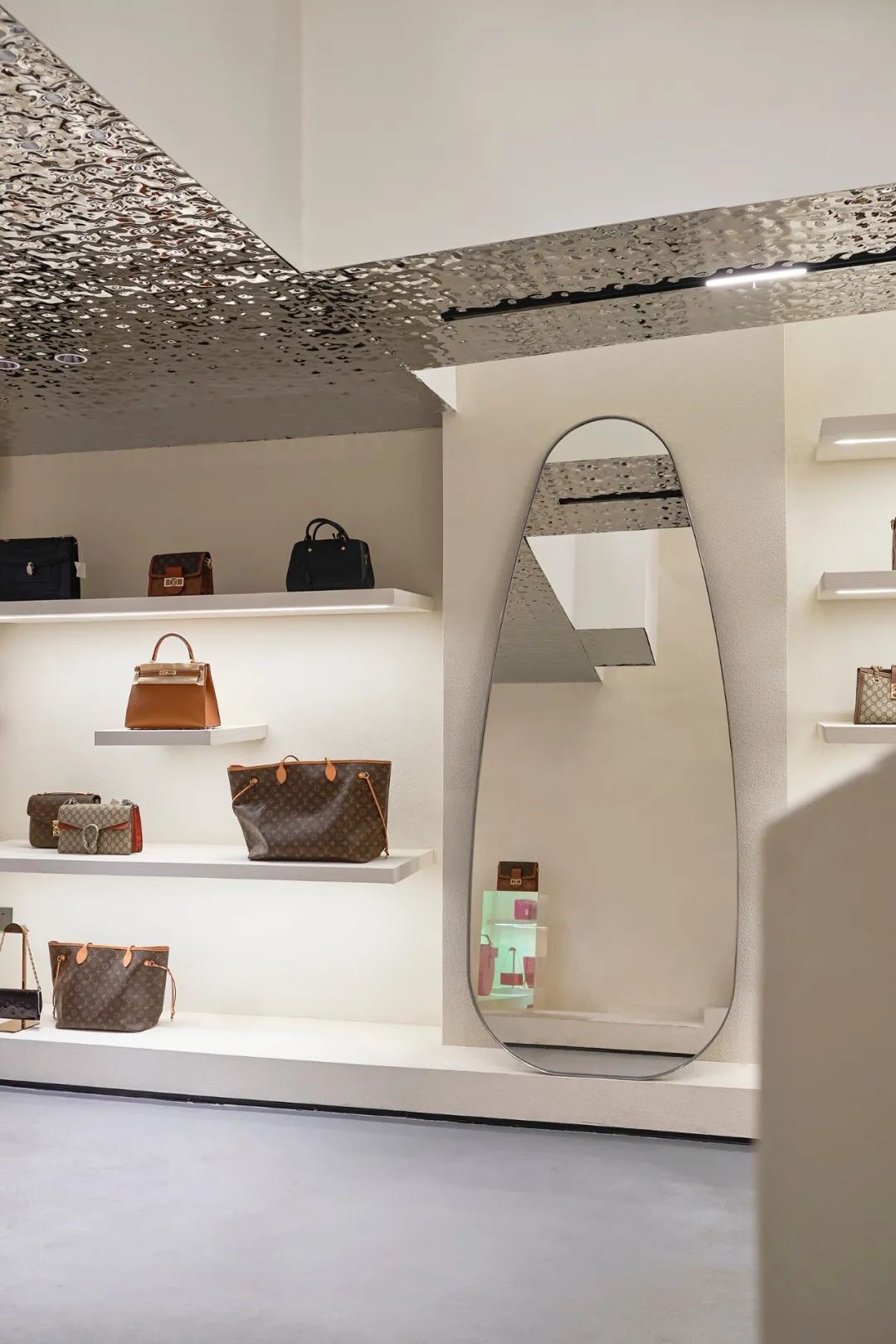 合肥 1912 商业区六七奢侈品之家丨中国合肥丨凹设计事务所-32