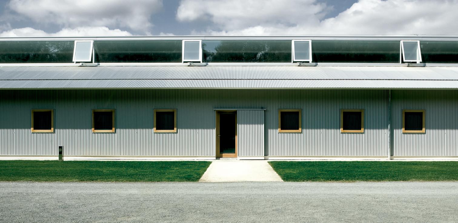 融合环境的西班牙高性能马术中心-24