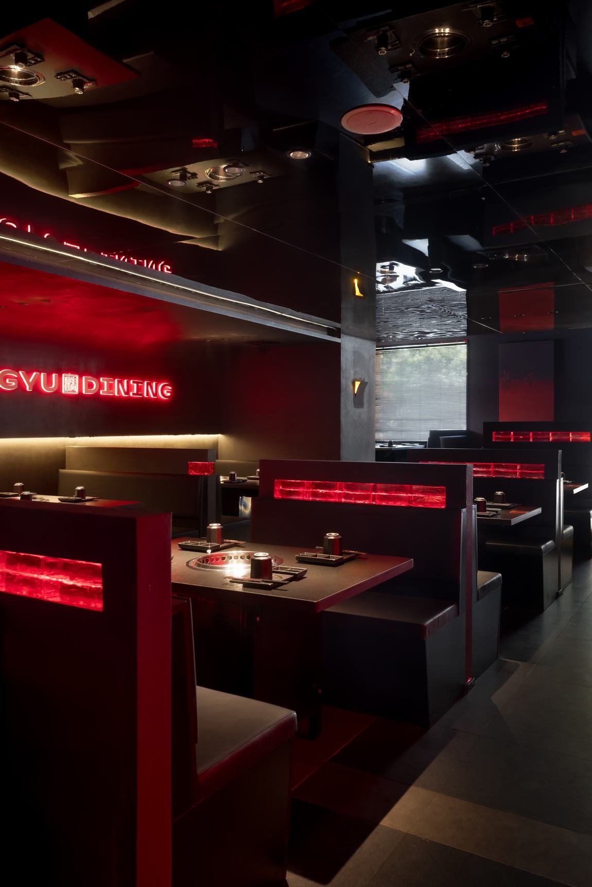 焱喜·和牛烧肉丨中国连云港丨点度空间设计-33