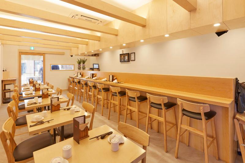 14 平清新日式料理店，小空间大设计-4