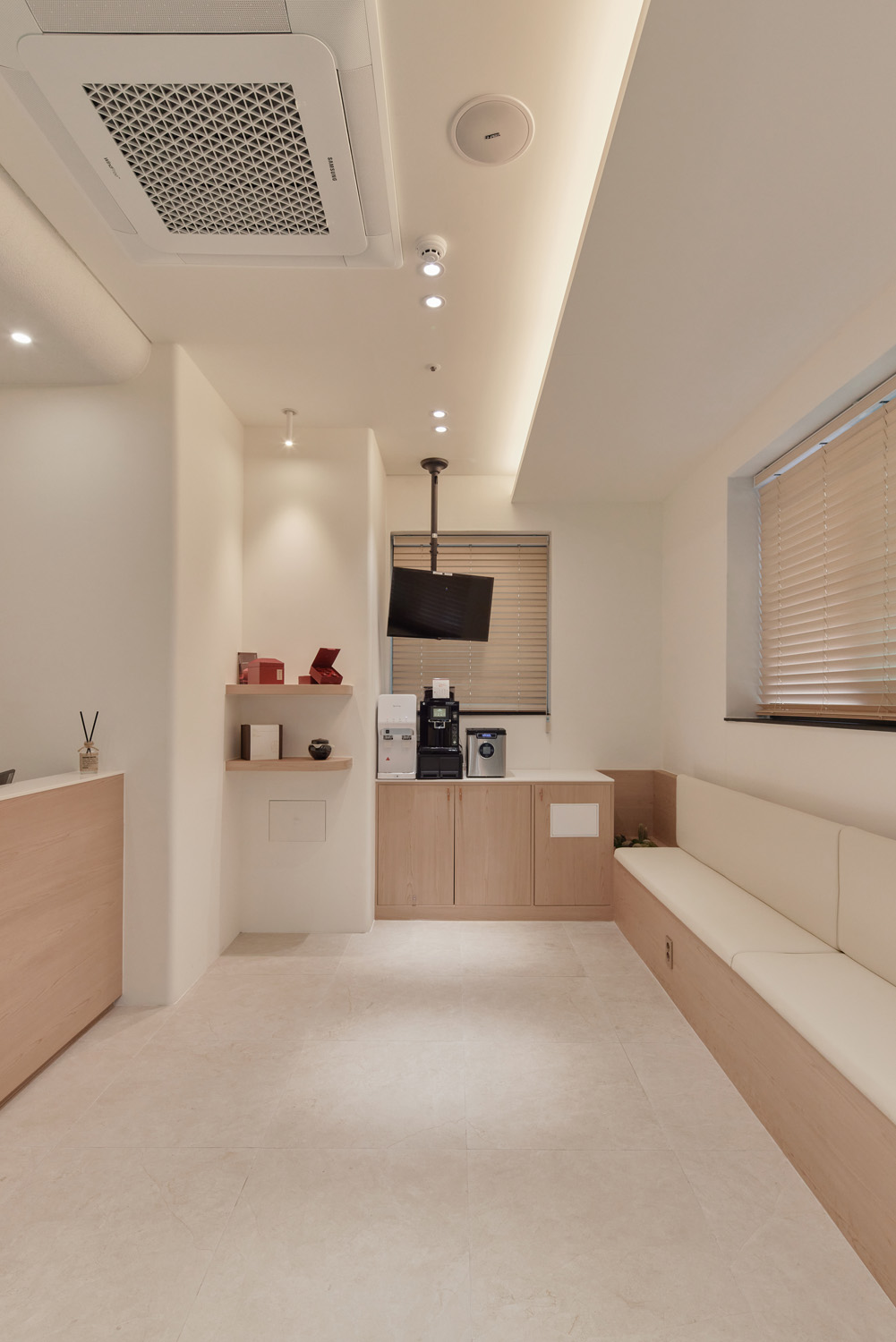 "高级舒适的 31 平米中医诊所设计"-16