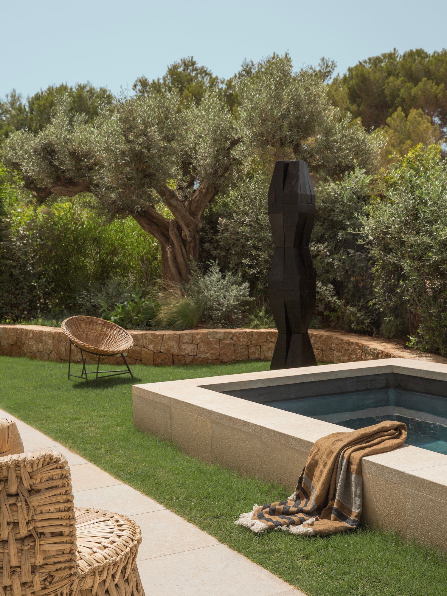 西班牙伊比萨岛居所 · Ibiza Pied à Terre丨法国 以色列建筑师兼设计师Emmanuelle Simon-16