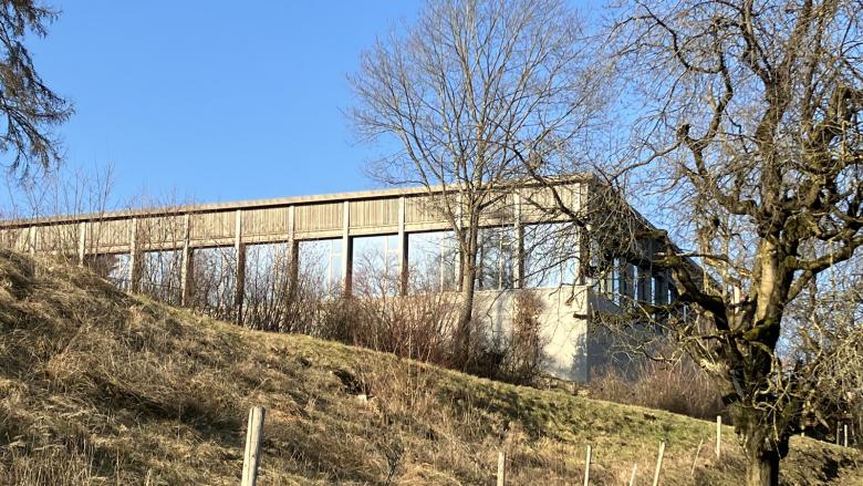 多功能厅丨瑞士丨Meyer Gadient Architekten-1