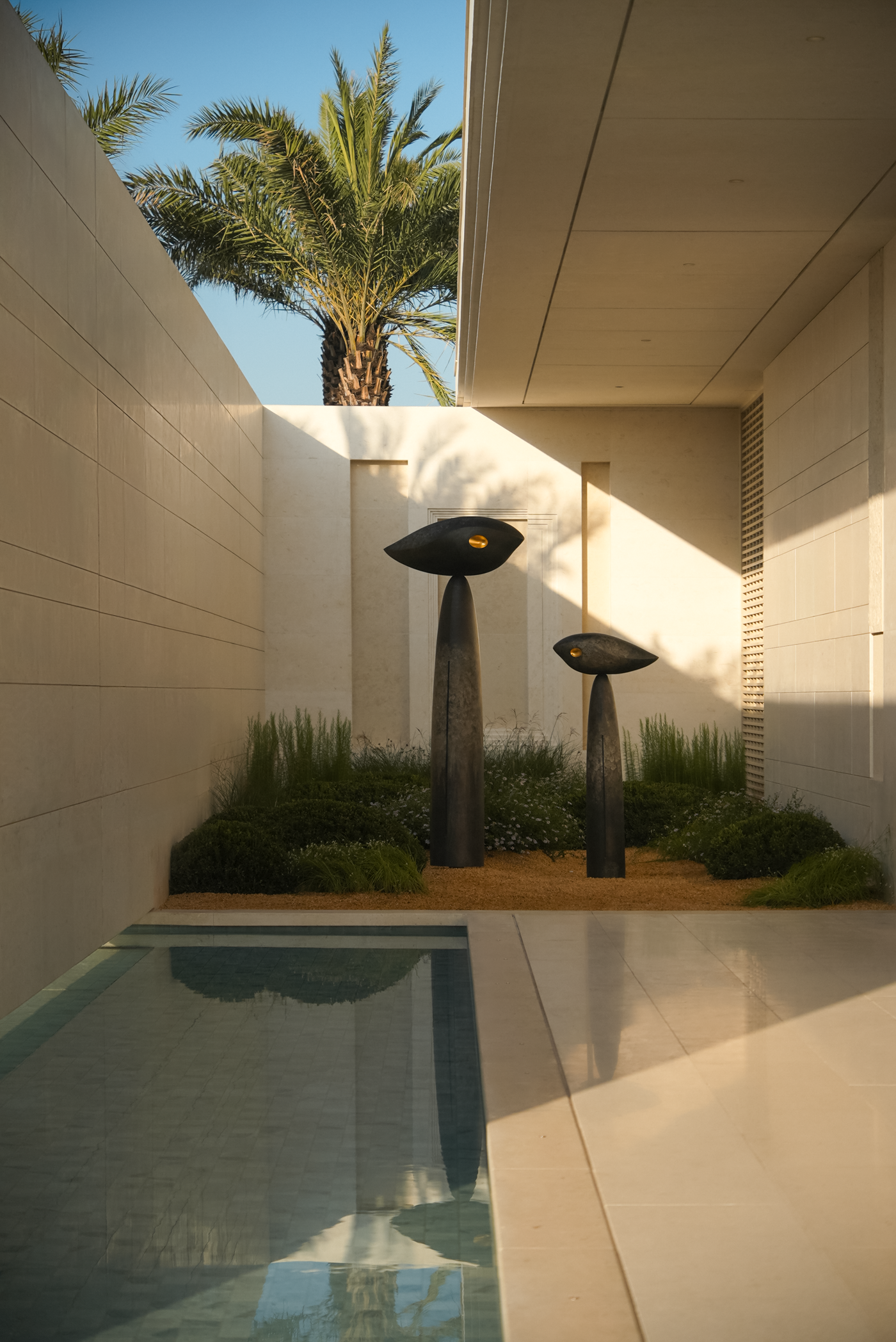 中天海威·璟逸丨中国杭州丨成都麦微景观建筑事务所等多家单位-11