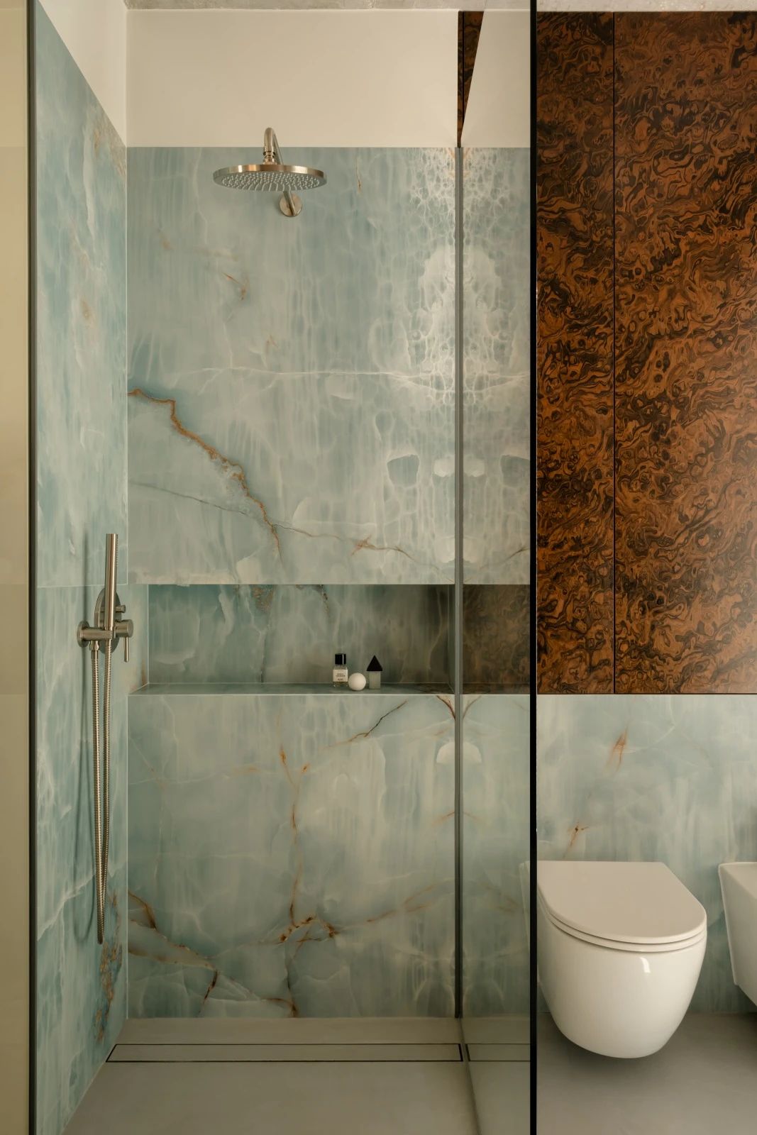 60岁大叔独居75㎡，网友：太会住了！-32