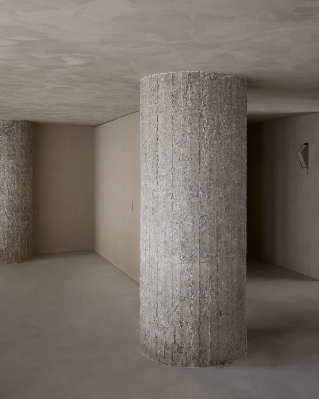 巴西先锋，粗野的极简丨Mariana Schmidt-66