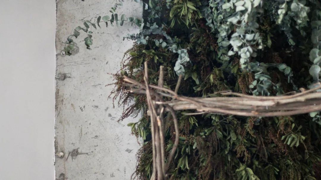 不羁花艺空间 | 混凝土与花的艺术结合-17