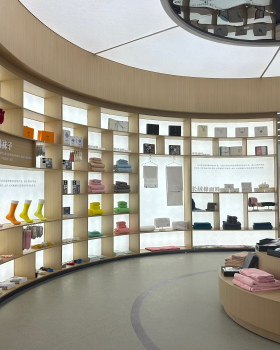 长绒棉展厅落地