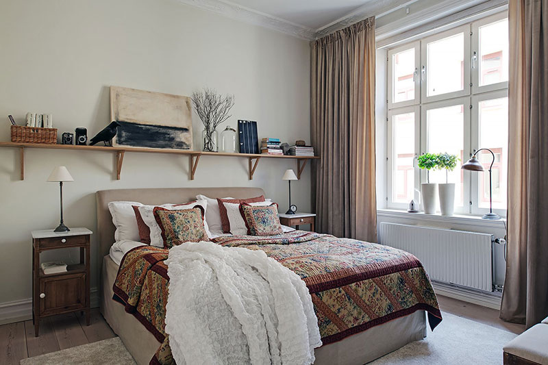 宽敞的厨房和餐厅里的图书馆:瑞典的大公寓-30