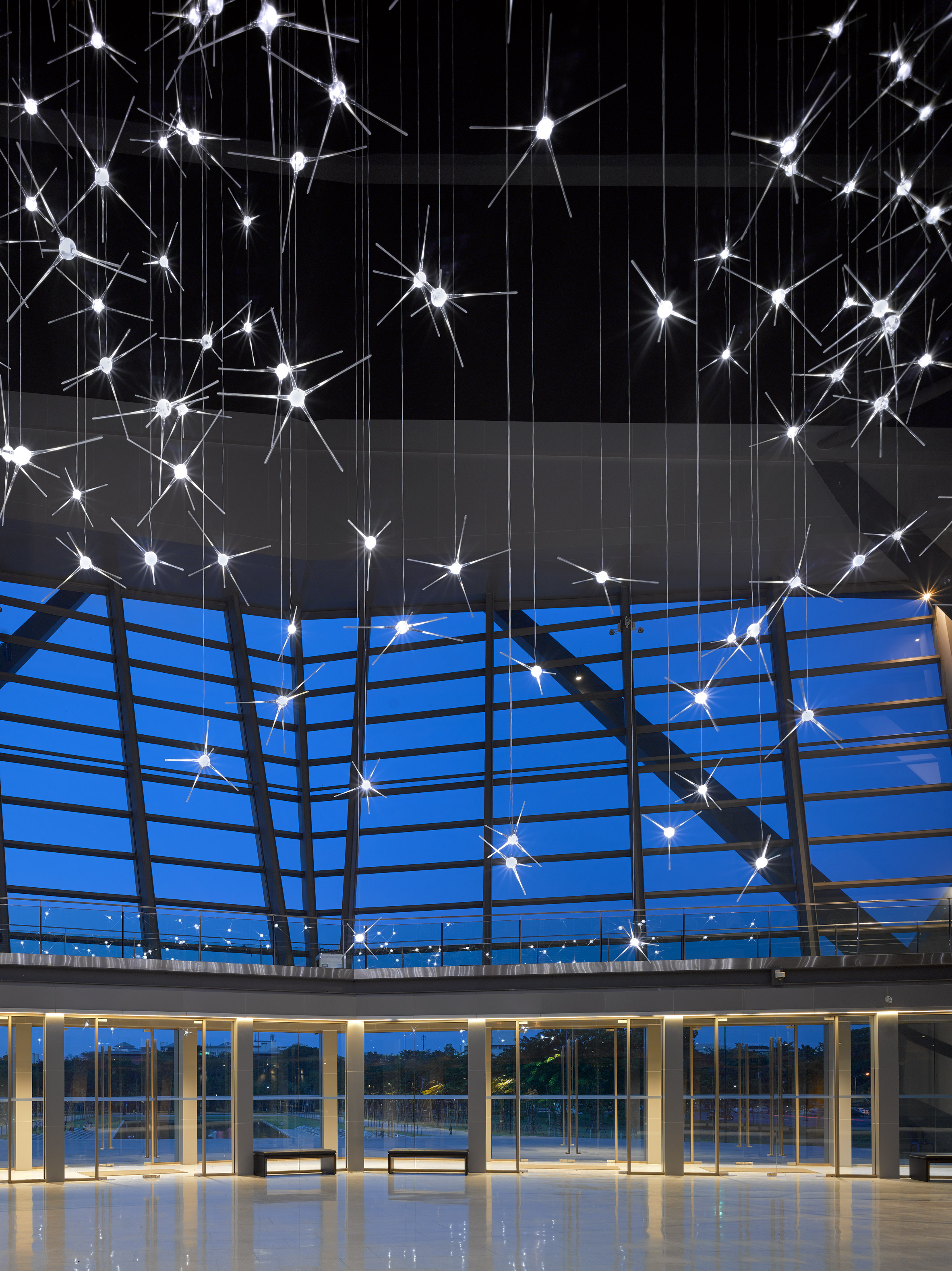 Lasvit creates glass sculpture that illuminates in response to music-9