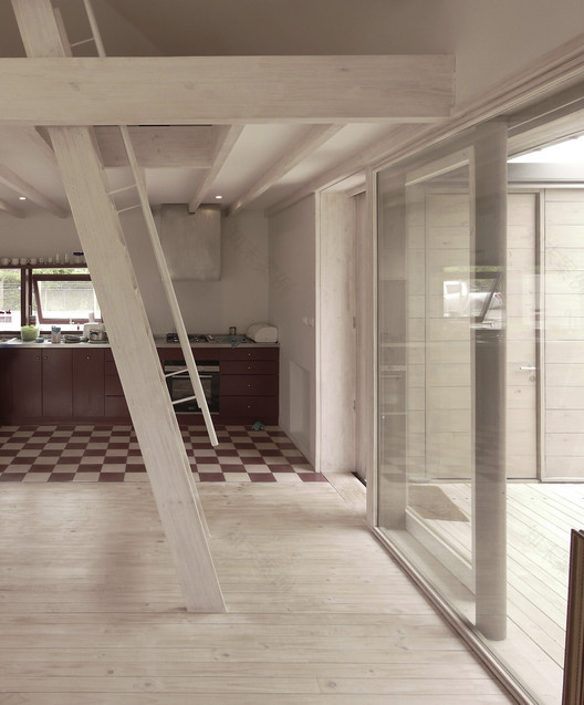 智利 Curicó 郊区现代家庭住宅设计-2