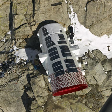 New Refuge Gervasutti by LEAPfactory | Dezeen-13