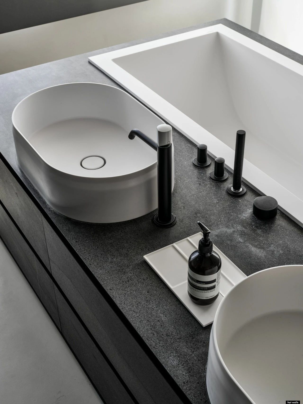 PR140 单身公寓设计丨俄罗斯莫斯科丨HOT WALLS-49