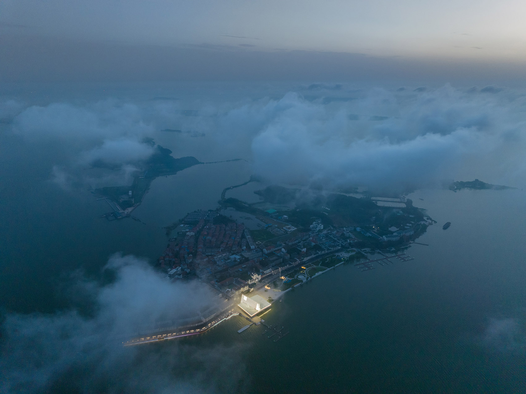 梁子岛离岛码头建筑设计丨中国鄂州丨UAO瑞拓设计-30