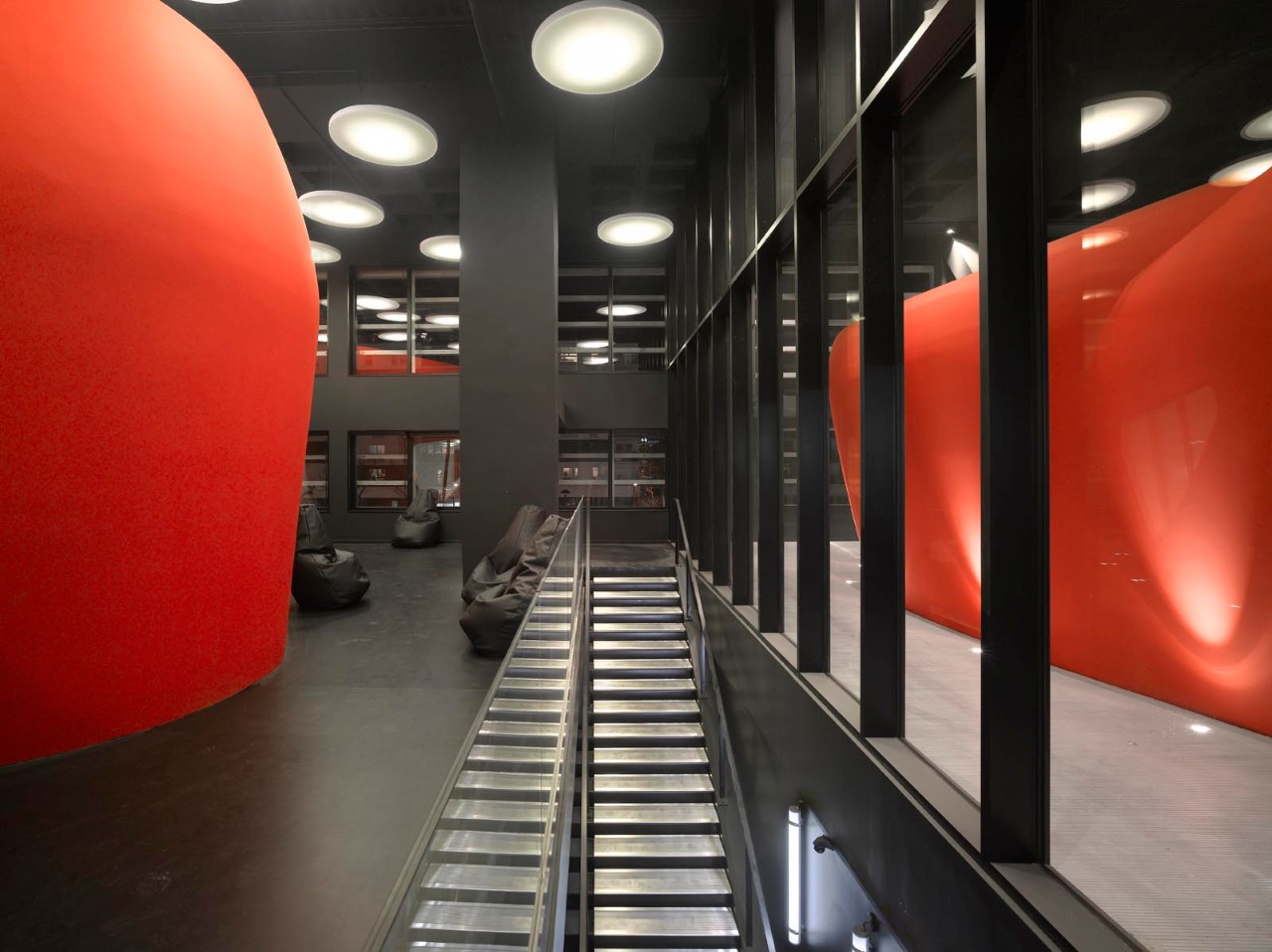 世界上最“红”的女建筑师，她的设计都很红！-58