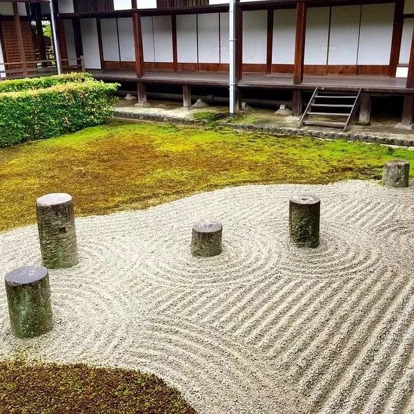 重森三铃的现代枯山水美学-37