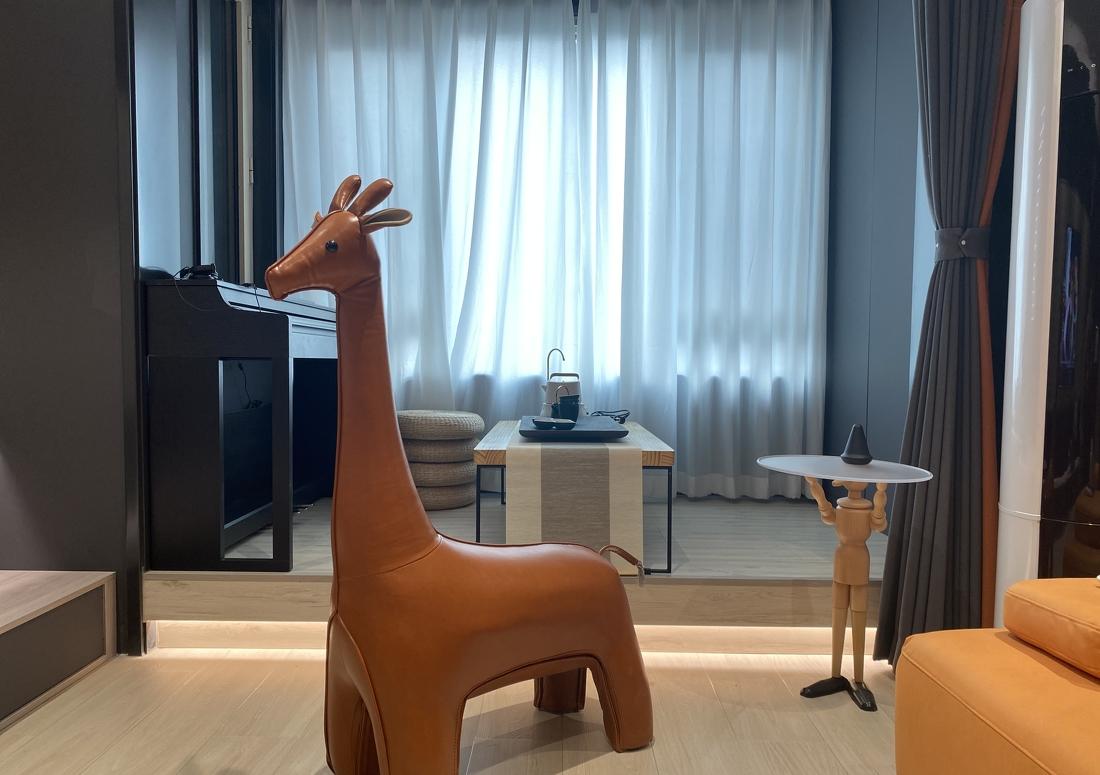 90 平米现代简约风家居设计，温馨舒适与实用并存-16