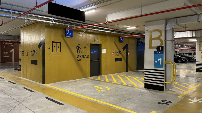 Banovina地下公共停车场丨诺维萨德-41