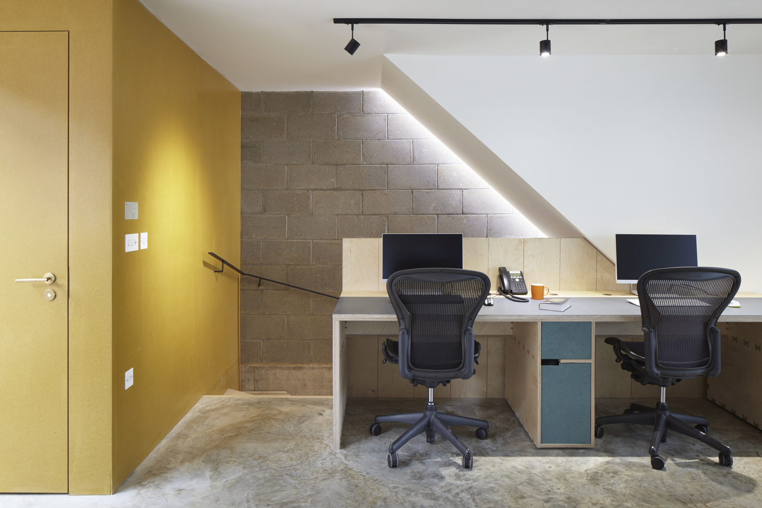 英国戈德森街混合功能建筑-23